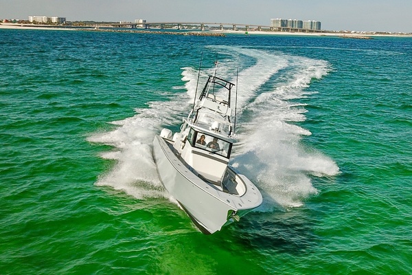 42' 42 Fearless Metal Shark 2016