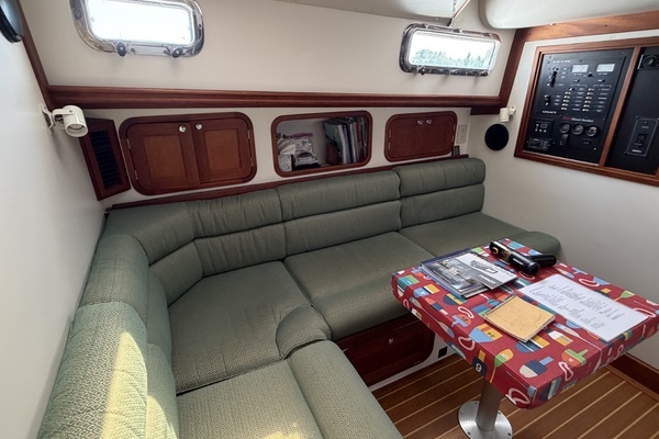 2003 Legacy 40