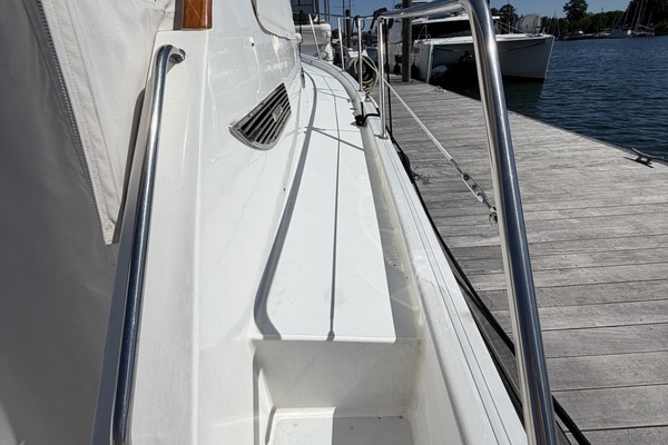 2003 Legacy 40