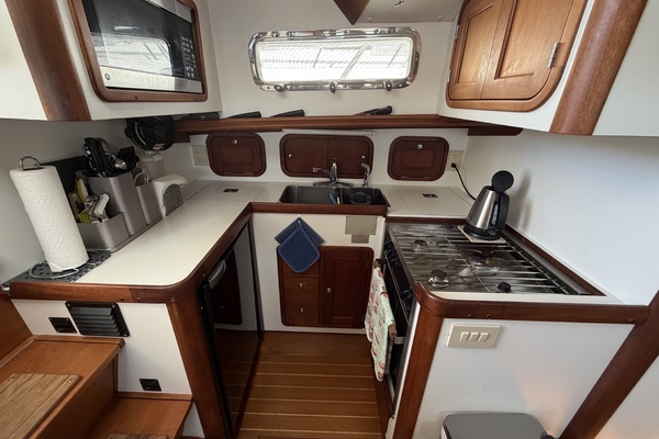 2003 Legacy 40
