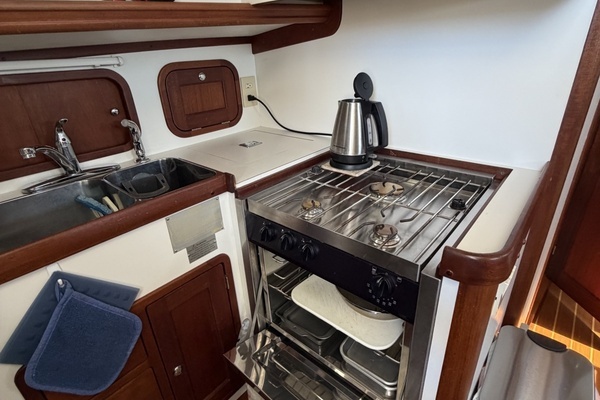 2003 Legacy 40
