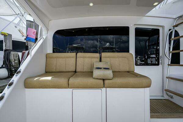 Photo of the 2003 Viking 48 Convertible "Fish On"