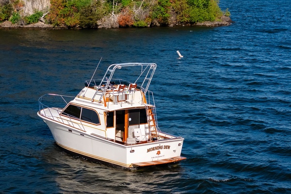 MORNING DEW 37ft Egg Harbor Yacht For Sale