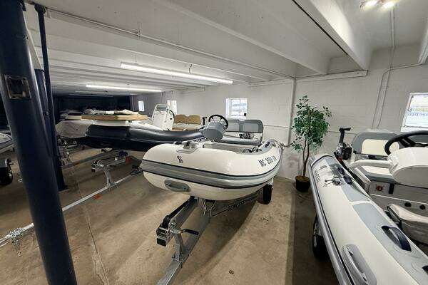 10-ft-Highfield-2021-Classic 310-Holland Michigan United States yacht for sale