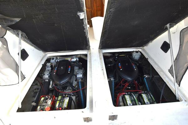 Double Trouble 35ft Luhrs Yacht For Sale