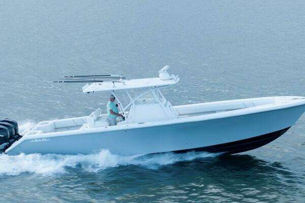 2012 SeaHunter 37