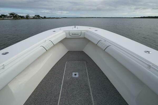 37ft SeaHunter Yacht For Sale