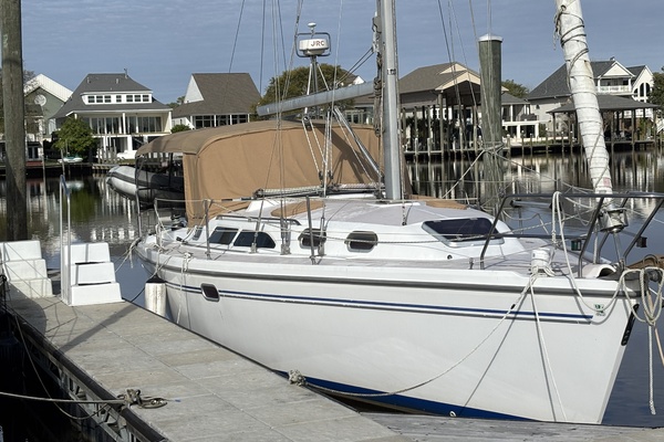 Forever Young 35ft Catalina Yacht For Sale
