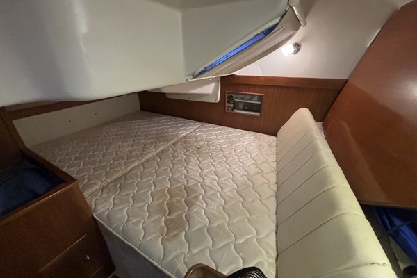 Forever Young 35ft Catalina Yacht For Sale