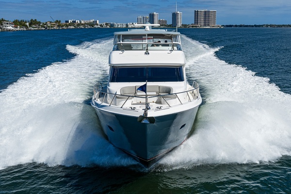 H2OME 80ft Hatteras Yacht For Sale