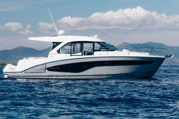 42ft Beneteau Yacht For Sale