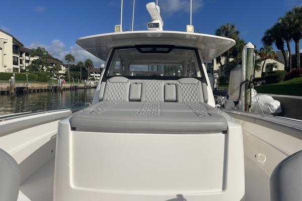 Yolo 40ft Pursuit Yacht For Sale