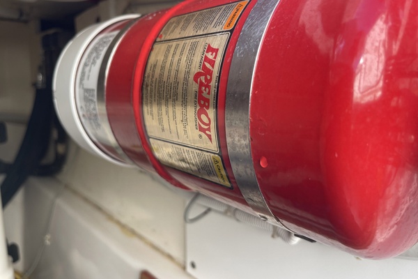 Yolo 40ft Pursuit Yacht For Sale