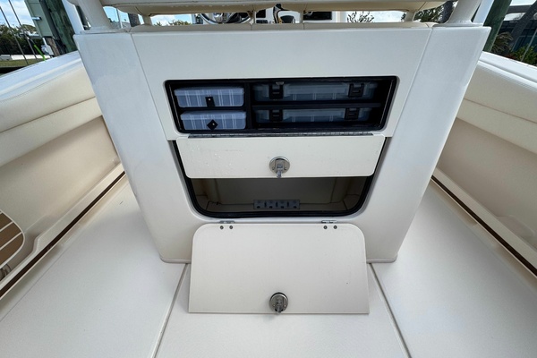 23ft Grady White Yacht For Sale