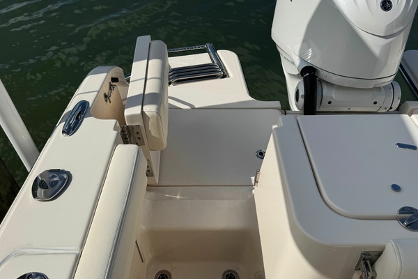 23ft Grady White Yacht For Sale