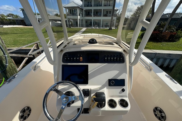 23ft Grady White Yacht For Sale