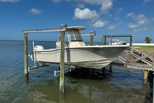 23ft Grady White Yacht For Sale