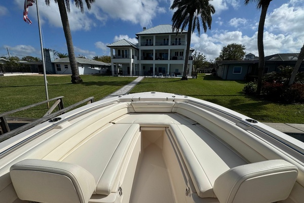 23ft Grady White Yacht For Sale