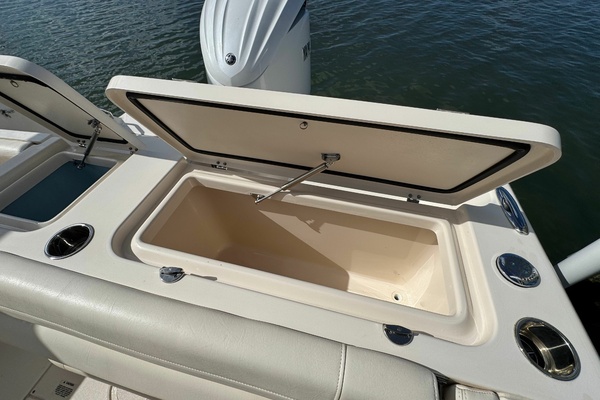 23ft Grady White Yacht For Sale