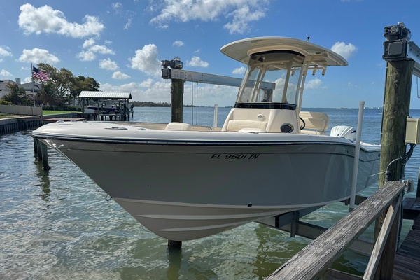 23ft Grady White Yacht For Sale