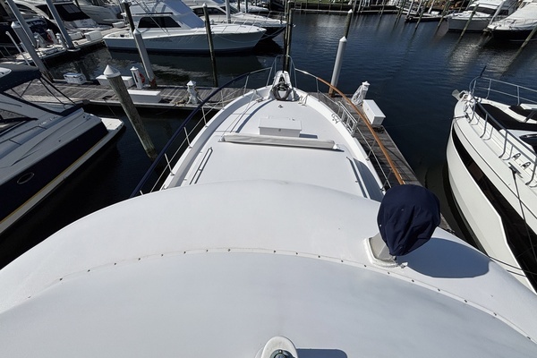 Hatteras Motor Yacht Yacht For Sale