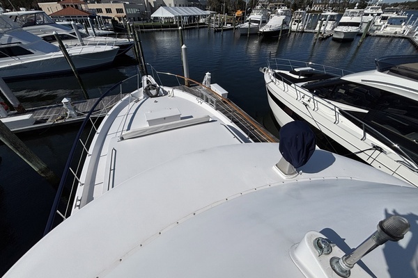 Hatteras Motor Yacht Yacht For Sale