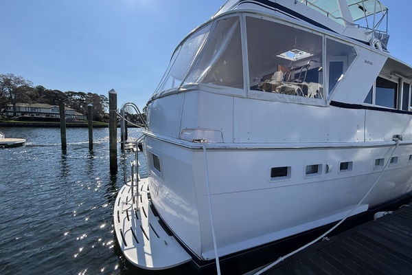 Miles Away 53ft Hatteras Yacht For Sale