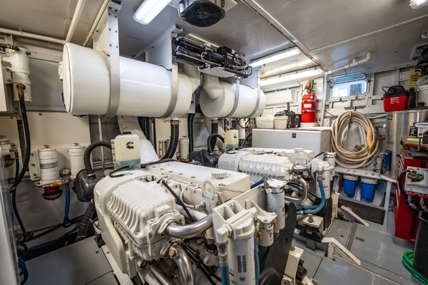 DOVETAIL 72ft Trumpy Yacht For Sale