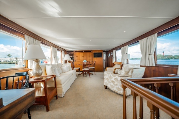 Trumpy  Yacht For Sale