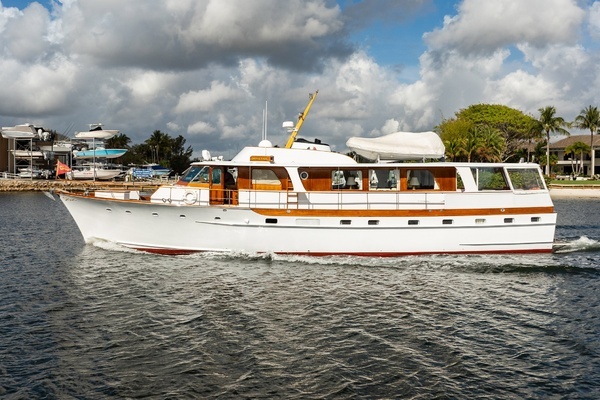 Trumpy  Yacht For Sale