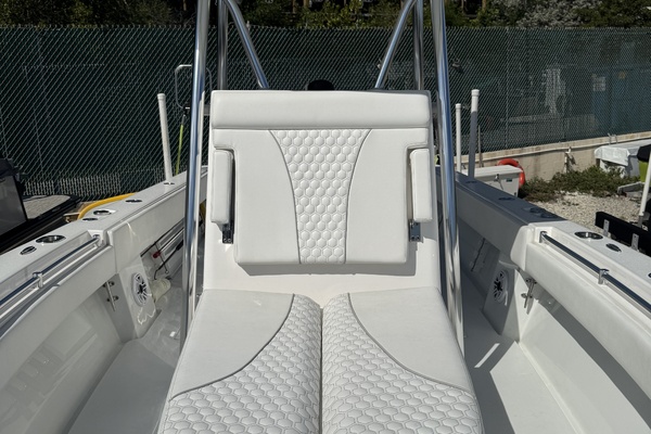 30ft Contender Yacht For Sale