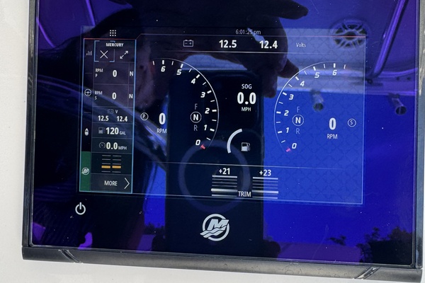 30ft Contender Yacht For Sale