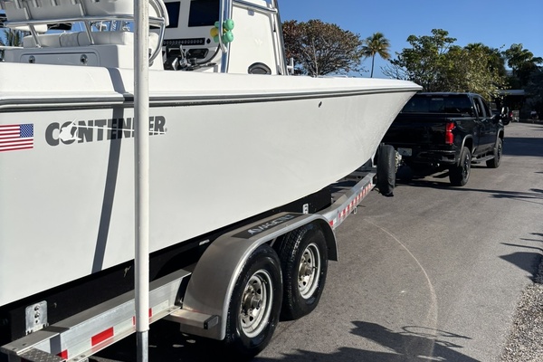 30ft Contender Yacht For Sale