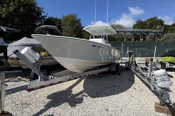 30ft Contender Yacht For Sale