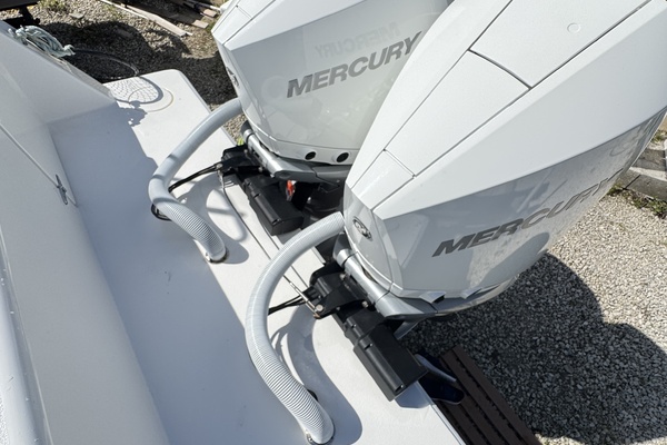 30ft Contender Yacht For Sale