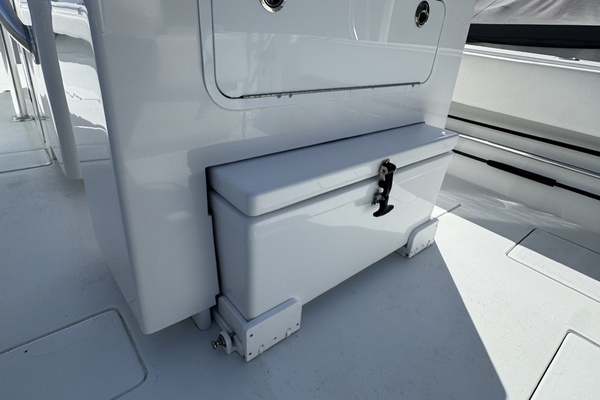 30ft Contender Yacht For Sale