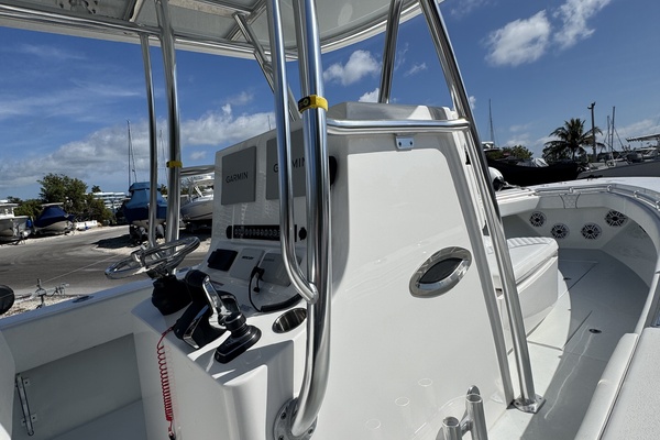 30ft Contender Yacht For Sale