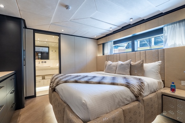 RESONANCE 125ft Hargrave Yacht For Sale