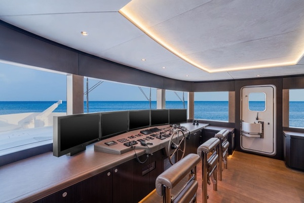 RESONANCE 125ft Hargrave Yacht For Sale