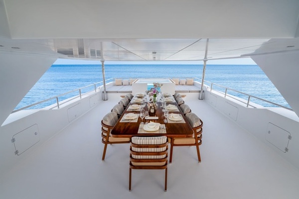 RESONANCE 125ft Hargrave Yacht For Sale