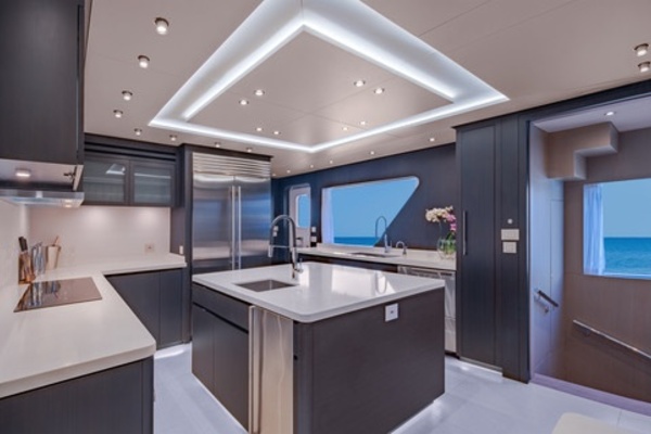 RESONANCE 125ft Hargrave Yacht For Sale