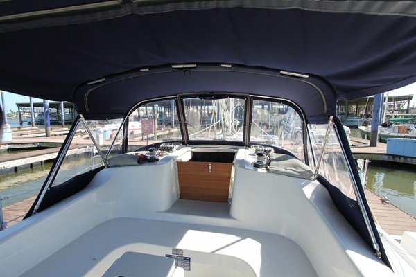 Whiskey Seas 38ft Catalina Yacht For Sale