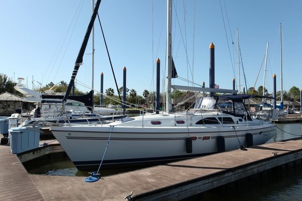 Whiskey Seas 38ft Catalina Yacht For Sale