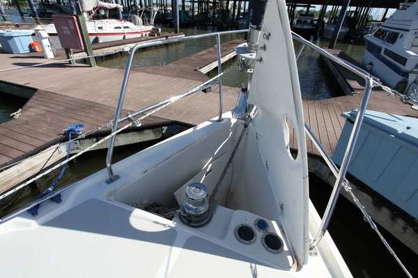 Whiskey Seas 38ft Catalina Yacht For Sale