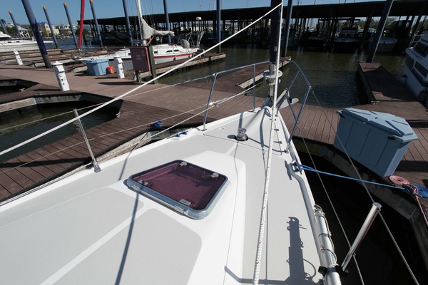Whiskey Seas 38ft Catalina Yacht For Sale