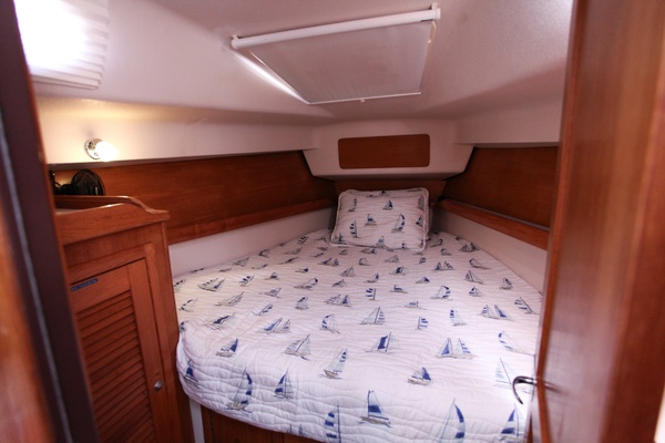 Whiskey Seas 38ft Catalina Yacht For Sale
