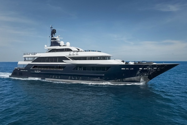 190-ft-CRN-2013-Twin Screw Full Displacement Yacht-ODYSSEY Antibe  France  yacht for sale