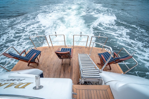 Lazzara 76 - Dare to Dream - Cockpit