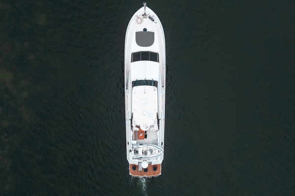 Lazzara 76 - Dare to Dream - Profile