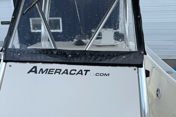 27ft AmeraCat Yacht For Sale